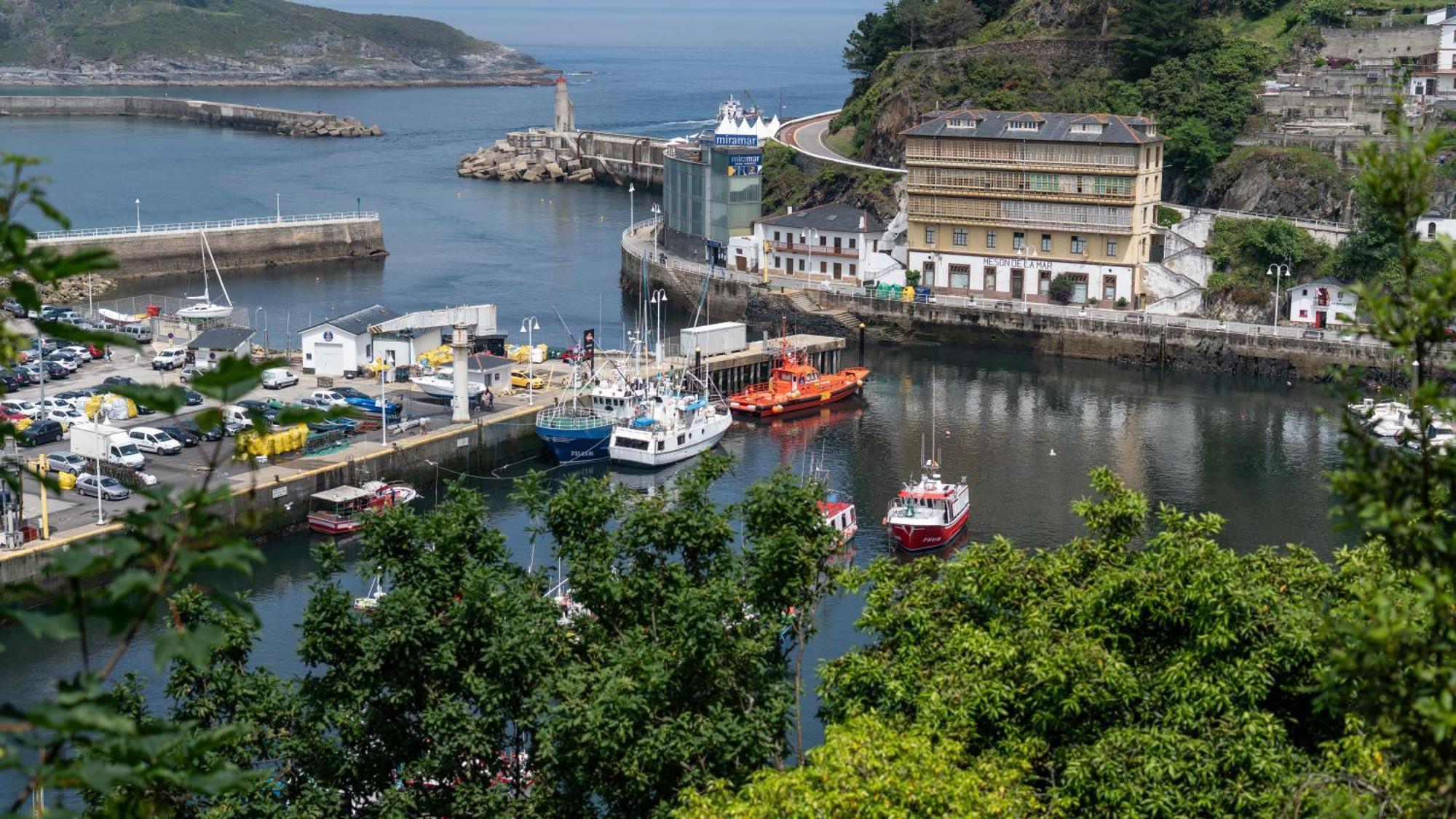 Hotel Puerto De Luarca Kültér fotó